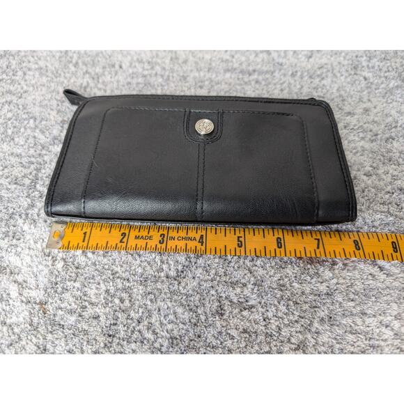 NWOT Relic Black Wallet - Picture 4 of 5